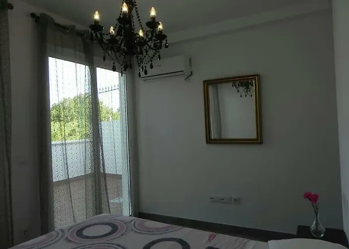 Appartamento Atico Con Terraza En Alameda De Hercules *