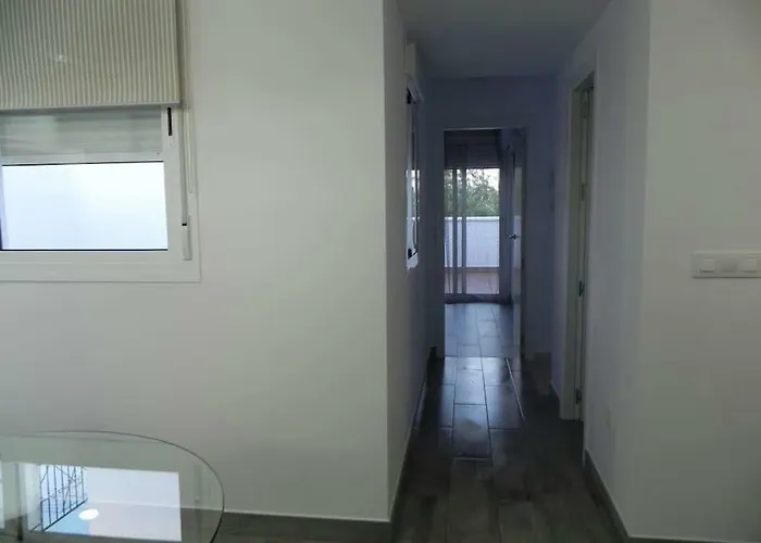 Atico Con Terraza En Alameda De Hercules *