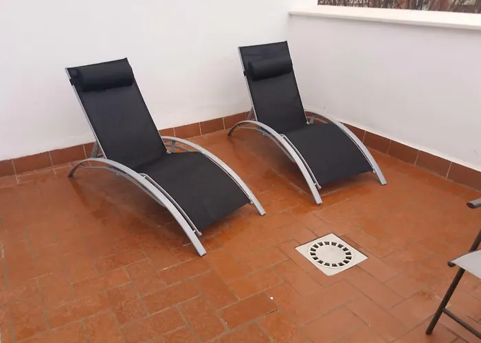 Atico Con Terraza En Alameda De Hercules *