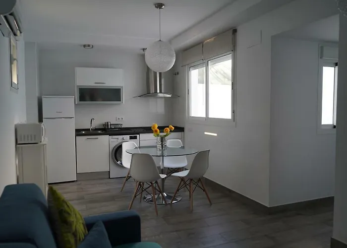 Appartamento Atico Con Terraza En Alameda De Hercules